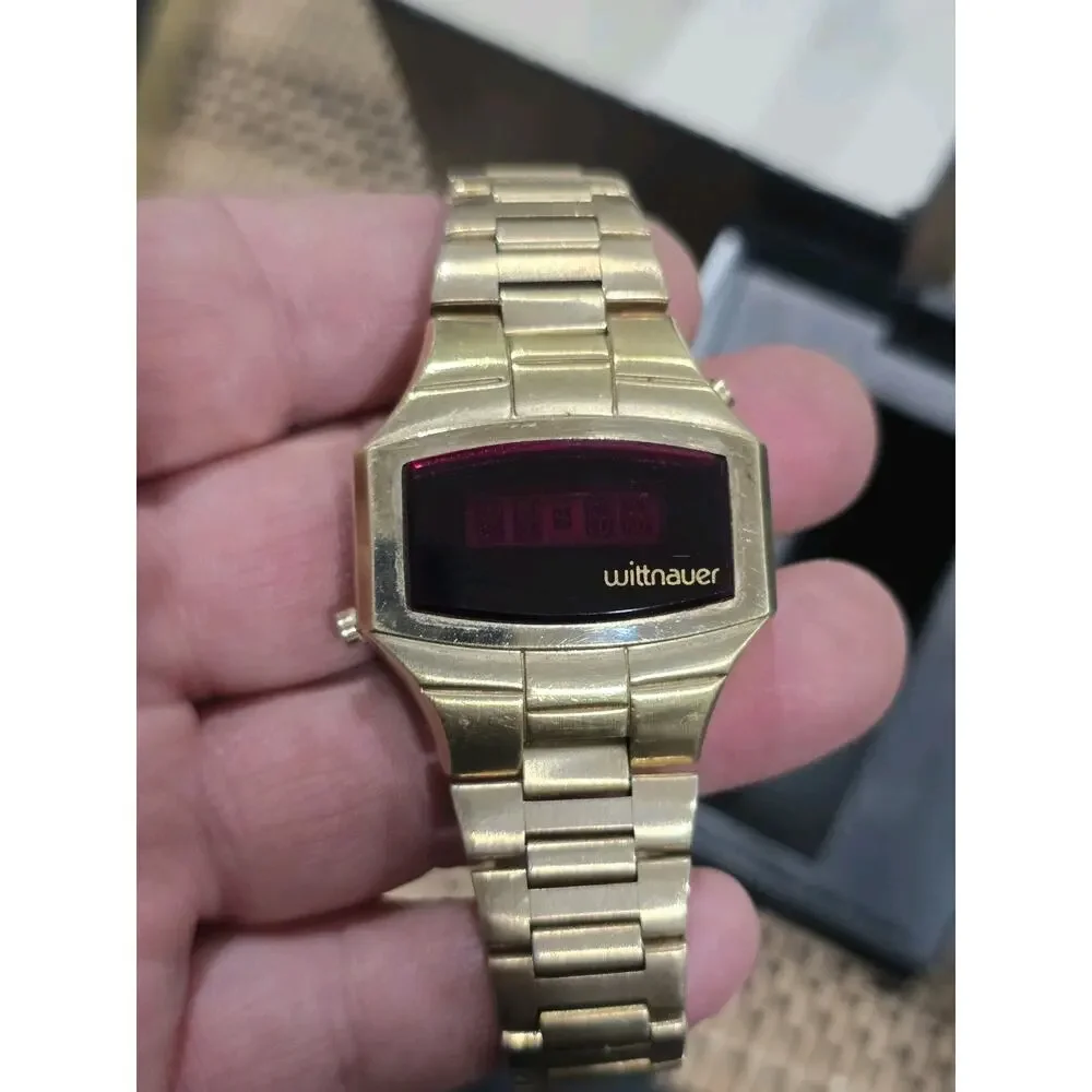 Vintage Wittnauer Polara led Gold Filled/Plated Men's Watch w/ box -not working